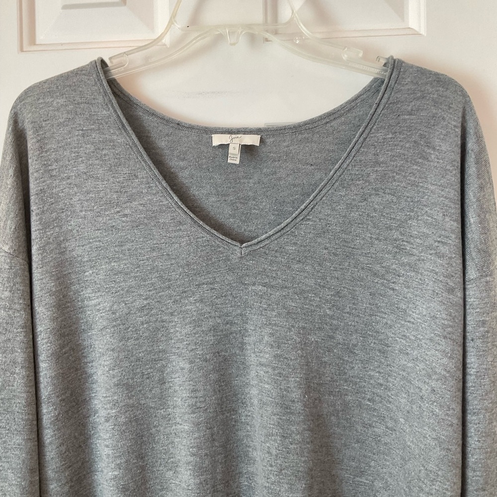 Joie Wool Cashmere Blend Gray Asymmetrical Hem Oversized Tunic Sweater Size S - Picture 2 of 9